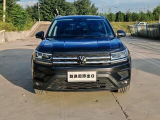 2022 Volkswagen Tharu I, чёрный, 1920000 рублей, вид 2