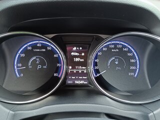 2014 Hyundai ix35 I Рестайлинг, коричневый, 1700000 рублей, вид 4