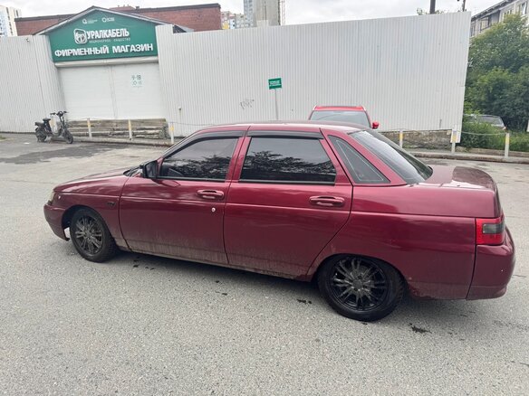 2005 Lada (ВАЗ) 2110, красный, 169000 рублей - вид 3