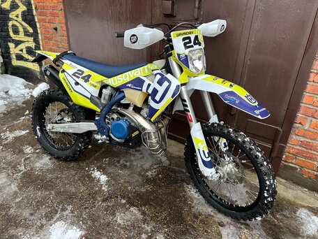 2022 Husqvarna TE 250, белый, 850000 рублей, вид 2