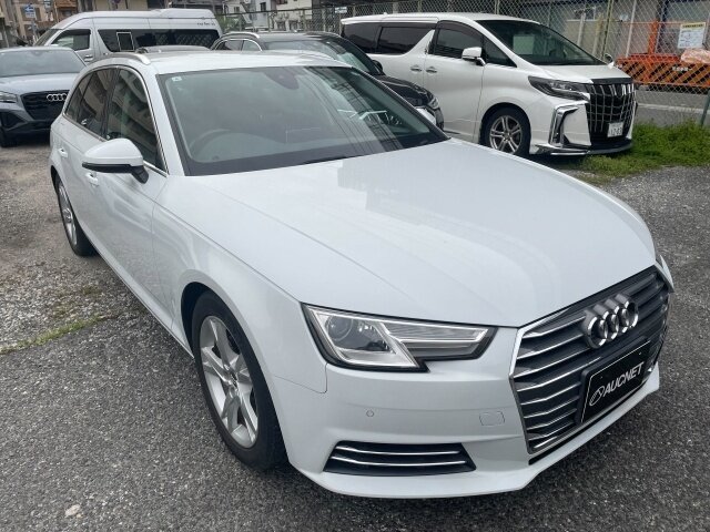 Открыть фотографии: Audi A4 V (B9)