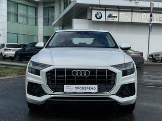 2018 Audi Q8 55 TFSI I (4M), белый, 4499000 рублей, вид 2