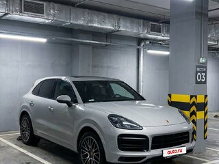 2021 Porsche Cayenne III, серый, 8600000 рублей, вид 2