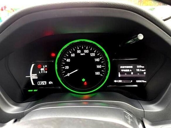 2019 Honda Vezel I Рестайлинг, белый, 1499000 рублей - вид 9