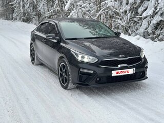 2020 Kia Cerato IV, чёрный, 2350000 рублей, вид 4