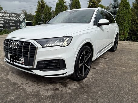 2021 Audi Q7 45 TDI II (4M) Рестайлинг, белый, 6000000 рублей, вид 2