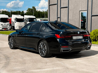2020 BMW 7 серии 750d xDrive VI (G11/G12) Рестайлинг, чёрный, 7100000 рублей, вид 5