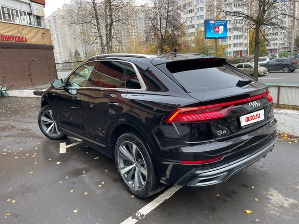 2018 Audi Q8 55 TFSI I (4M), чёрный, 6300000 рублей - вид 5