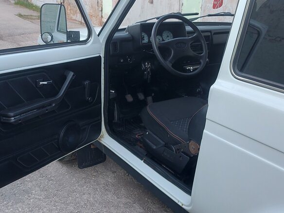2008 Lada (ВАЗ) 2121 (4x4) I Рестайлинг, белый - вид 6
