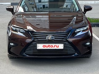 2017 Lexus ES 250 VI Рестайлинг, коричневый, 3150000 рублей, вид 1