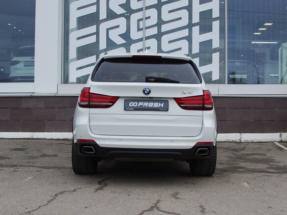 2014 BMW X5 30d III (F15), белый, 3550000 рублей - вид 3