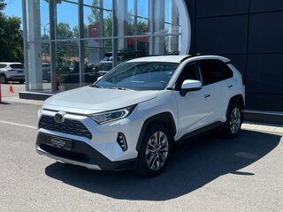 2021 Toyota RAV4 V (XA50), белый, 3415000 рублей, вид 1