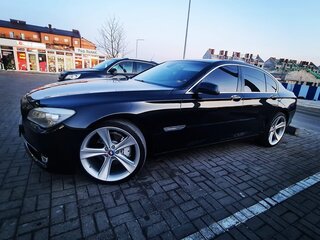 2008 BMW 7 серии 730d V (F01/F02/F04), чёрный, 1900000 рублей, вид 4