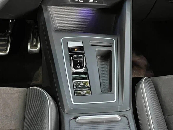 2023 Volkswagen Golf VIII, синий - вид 7
