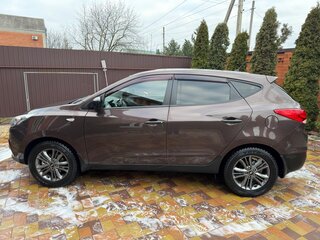 2014 Hyundai ix35 I Рестайлинг, коричневый, 1550000 рублей, вид 4