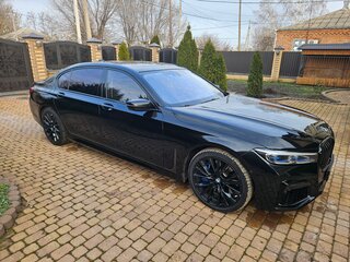 2021 BMW 7 серии Long 730Ld xDrive VI (G11/G12) Рестайлинг, чёрный, 5350000 рублей, вид 3
