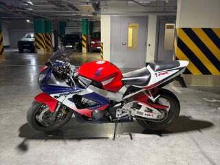2000 Honda CBR 900RR Fireblade, красный, 485000 рублей, вид 1
