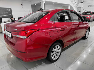 2024 Changan Alsvin, красный, 1909900 рублей, вид 4