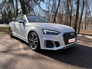 2022 Audi S5 II (F5) Рестайлинг, белый, 5990000 рублей, вид 2