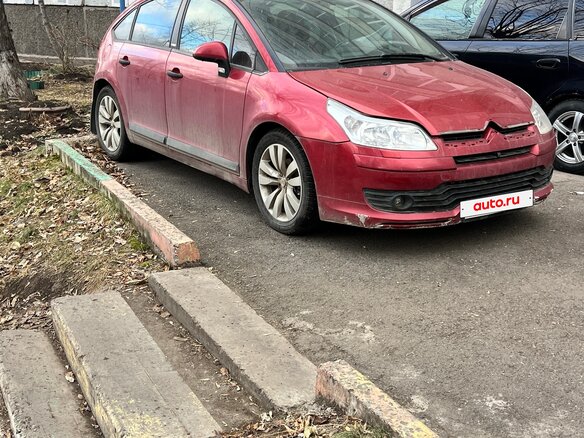 2007 Citroen C4 I, красный, 350000 рублей - вид 4