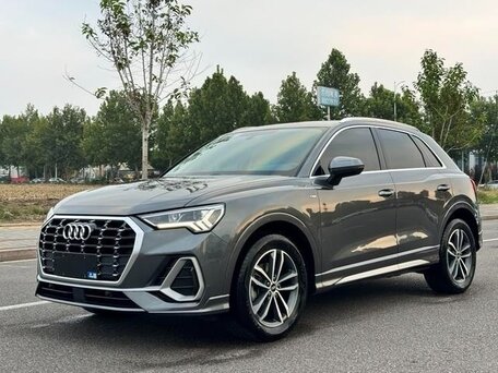 Audi Q3 II (F3)