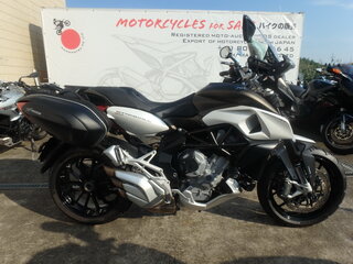 MV Agusta Stradale 800