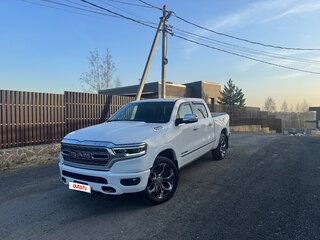 2019 Ram 1500 Crew Cab V, белый, 6500000 рублей, вид 1