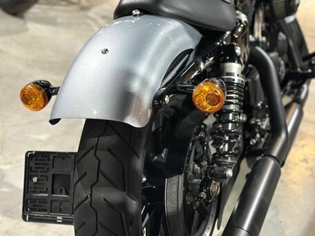 2020 Harley-Davidson Sportster 1200, серебристый, 1590000 рублей, вид 5