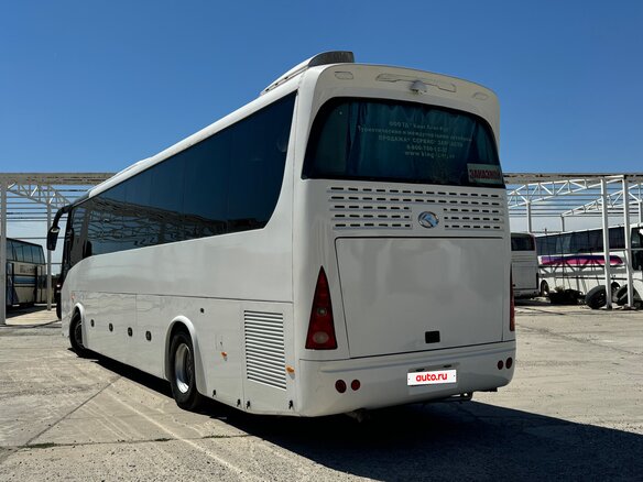 2013 King Long XMQ6127C, белый, 3150000 рублей - вид 4