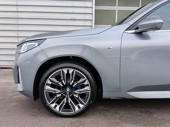 2025 BMW X3 Long 30L xDrive IV (G45/G48), серебристый, 6200000 рублей - вид 4