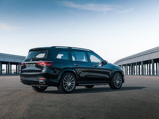 2026 Mercedes-Benz GLS 450 II (X167) Рестайлинг, чёрный, 18500000 рублей, вид 4
