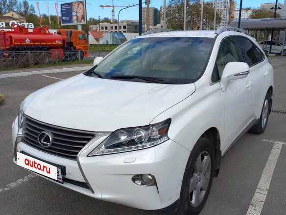 2013 Lexus RX 270 III Рестайлинг, белый, 2250000 рублей