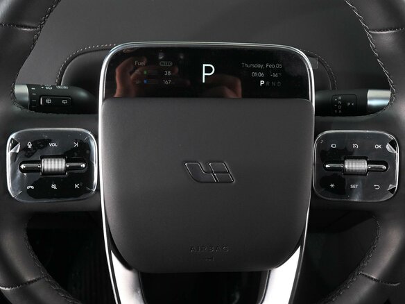 2024 Li Auto (Lixiang) L9 52.3 kWh I Рестайлинг, серый, 8879000 рублей - вид 13
