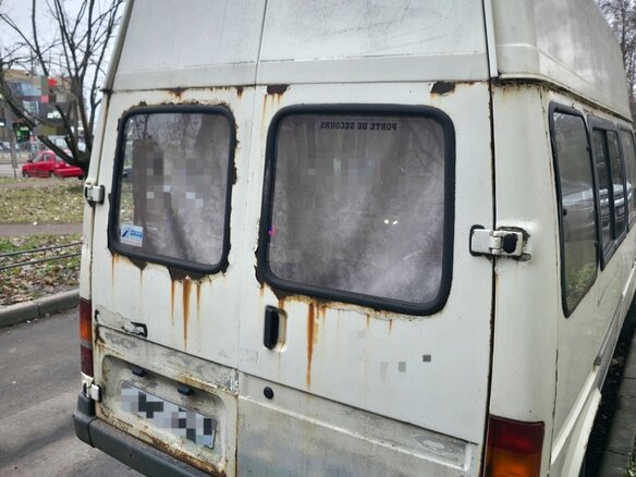 1993 Ford Transit, белый, 350000 рублей - вид 2