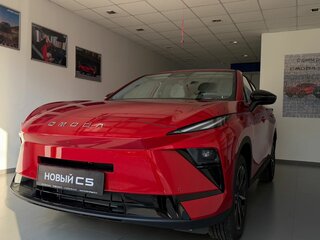 2026 Omoda C5 II, красный, 2579000 рублей, вид 3