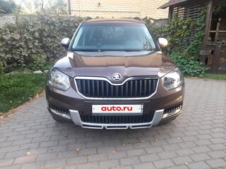 2014 Skoda Yeti I Рестайлинг, коричневый, 999999 рублей, вид 3
