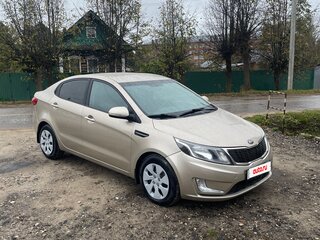 2013 Kia Rio 5-speed III, бежевый, 635000 рублей, вид 2