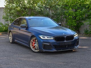 2021 BMW 5 серии 530d xDrive VII (G30/G31/G38) Рестайлинг, синий, 6000000 рублей, вид 2