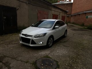 2013 Ford Focus III, белый, 799000 рублей, вид 2