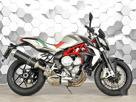2014 MV Agusta Brutale 800, белый, 549000 рублей, вид 3