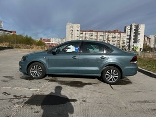 2019 Volkswagen Polo V Рестайлинг, синий, 1410000 рублей, вид 5