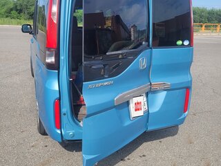 2019 Honda Stepwgn V Рестайлинг, голубой, 1750000 рублей, вид 5