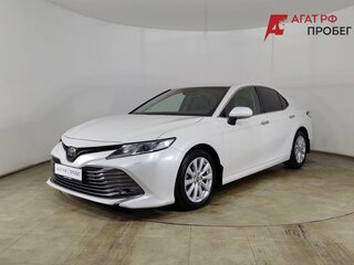 2020 Toyota Camry VIII (XV70), белый, 3061000 рублей, вид 1