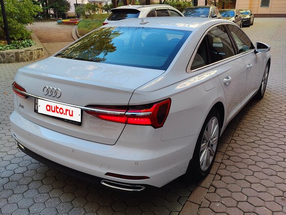 2021 Audi A6 40 TDI V (C8), белый, 3550000 рублей - вид 5