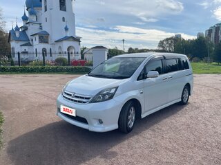 2010 Toyota ISis I Рестайлинг, белый, 930000 рублей, вид 1