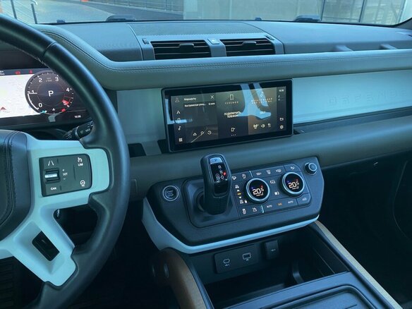 2021 Land Rover Defender 90 II, серебристый, 7250000 рублей - вид 23