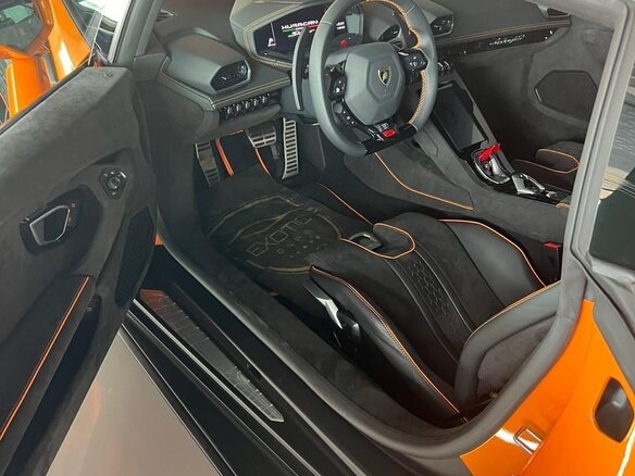 2023 Lamborghini Huracán Sterrato I Рестайлинг, оранжевый, 43900000 рублей - вид 8