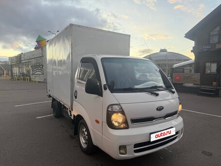 2012 Kia Bongo, белый, 1500000 рублей, вид 2