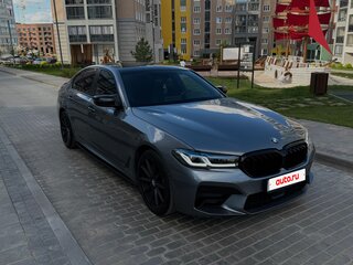2017 BMW 5 серии 520d xDrive VII (G30/G31/G38), серый, 2750000 рублей, вид 3