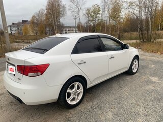 2011 Kia Forte I, белый, 1000000 рублей, вид 4